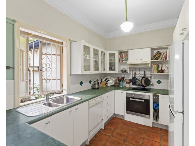 2/23 Jordan Terrace, Bowen Hills QLD 4006