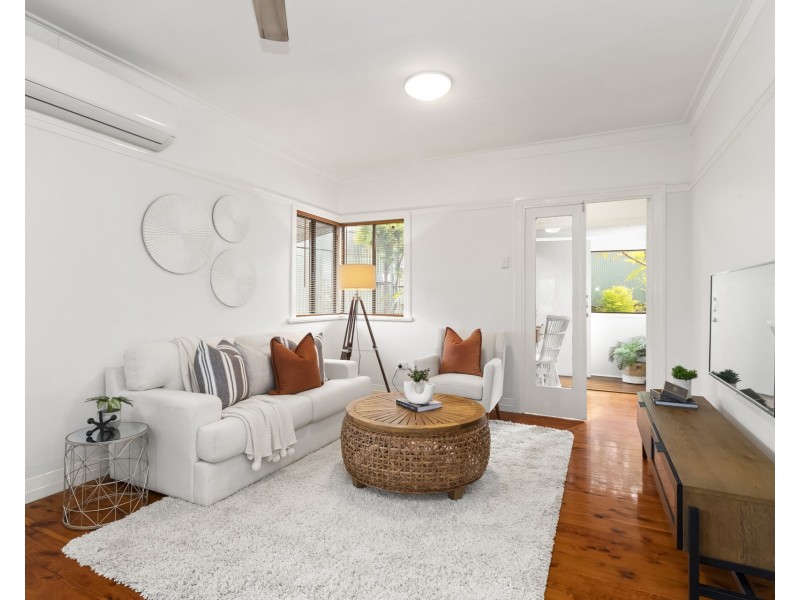 249 Shaw Road, Wavell Heights QLD 4012