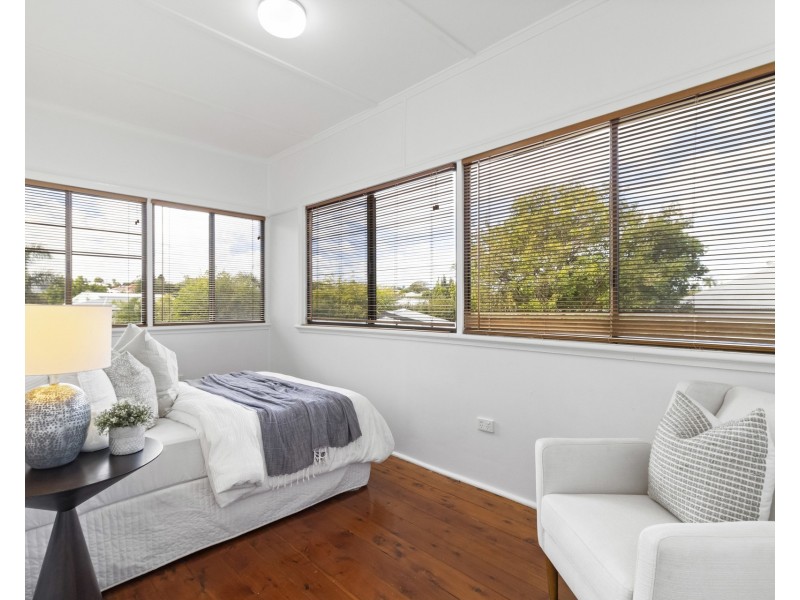 249 Shaw Road, Wavell Heights QLD 4012