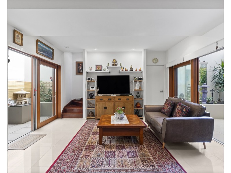 2/15 Halford Street, Newstead QLD 4006