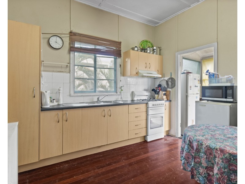 81 McLennan Street, Wooloowin QLD 4030