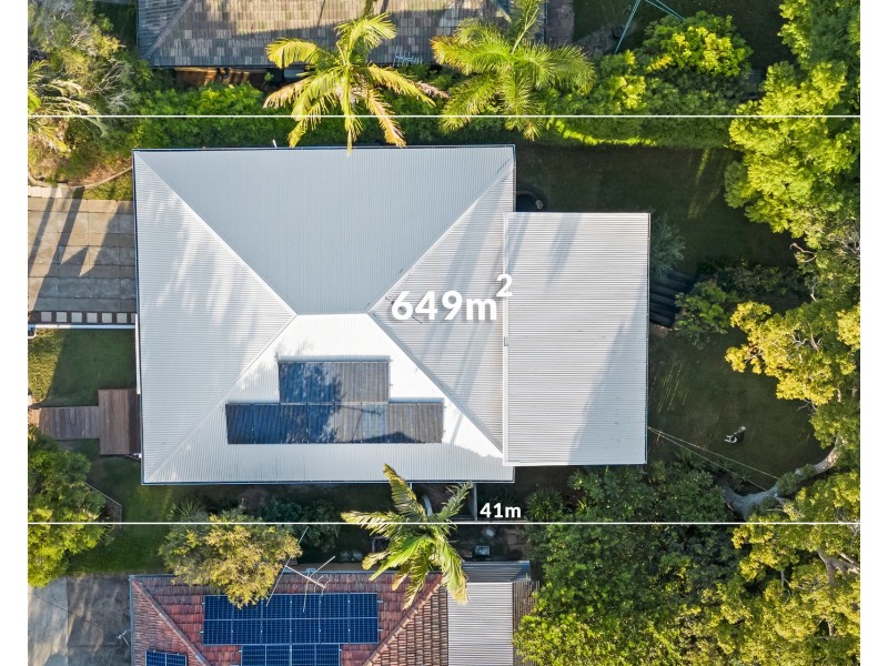 18 Doulton Street, Stafford Heights QLD 4053