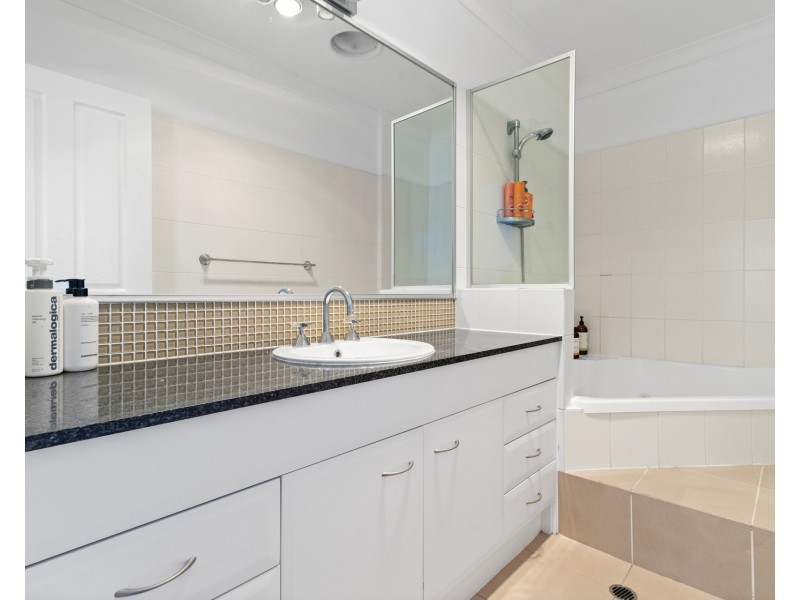 1/39 Onslow Street, Ascot QLD 4007
