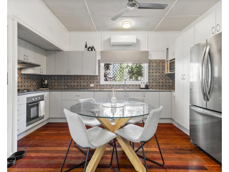 11 Coulter Crescent, Northgate QLD 4013