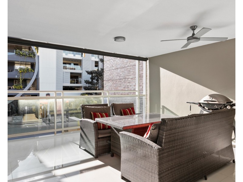 2/7 Helen Street, Teneriffe QLD 4005