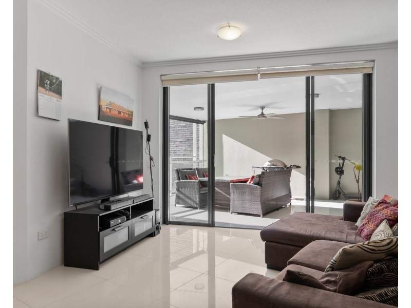 2/7 Helen Street, Teneriffe QLD 4005