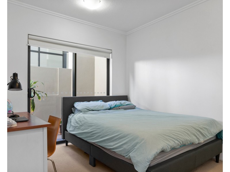 2/7 Helen Street, Teneriffe QLD 4005