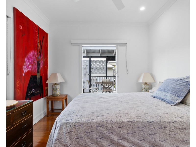 22 Lloyd Street, New Farm QLD 4005