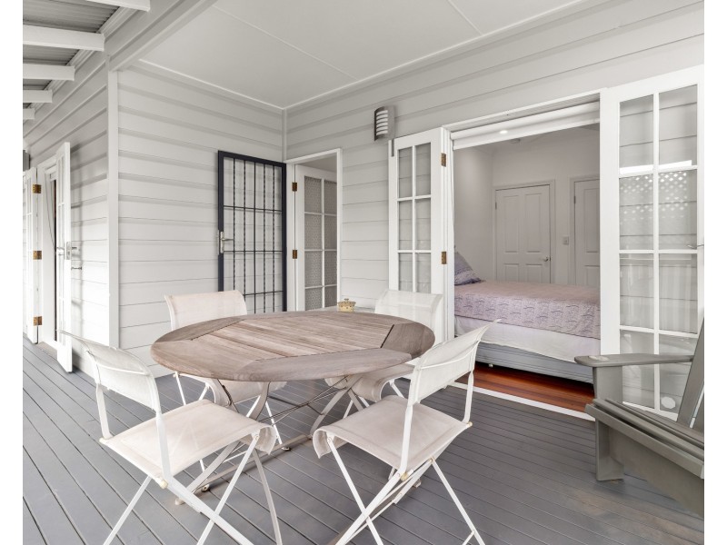 22 Lloyd Street, New Farm QLD 4005