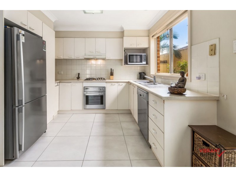 18 46 Hillcrest Road, Quakers Hill NSW 2763