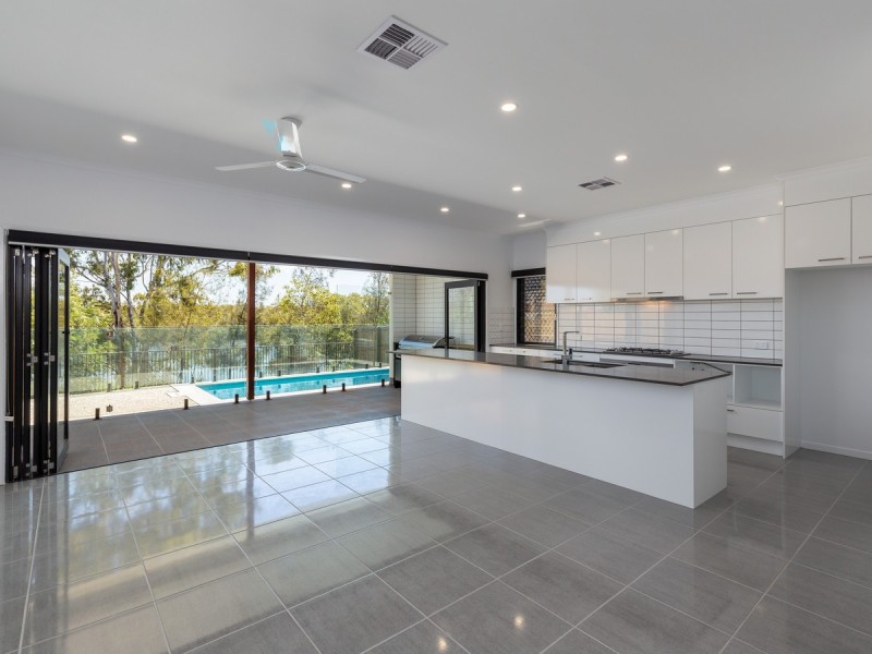 15 Nottinghill Road, Murrumba Downs QLD 4503