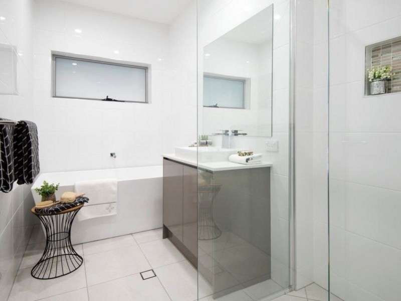 5 Rand Place, Bridgeman Downs QLD 4035