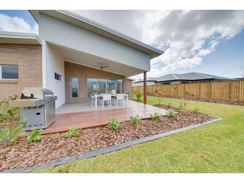 Point Vernon QLD 4655