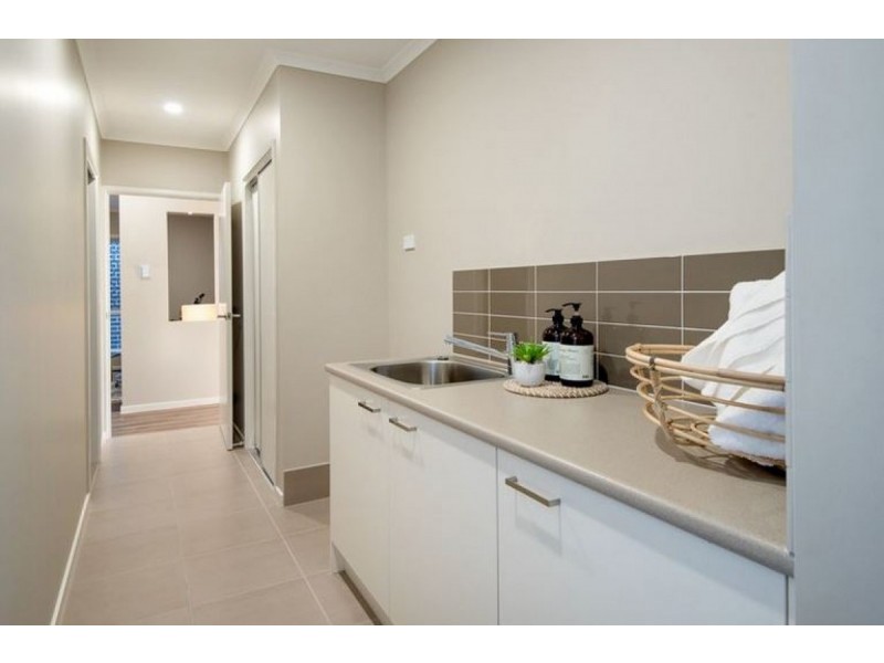 Point Vernon QLD 4655