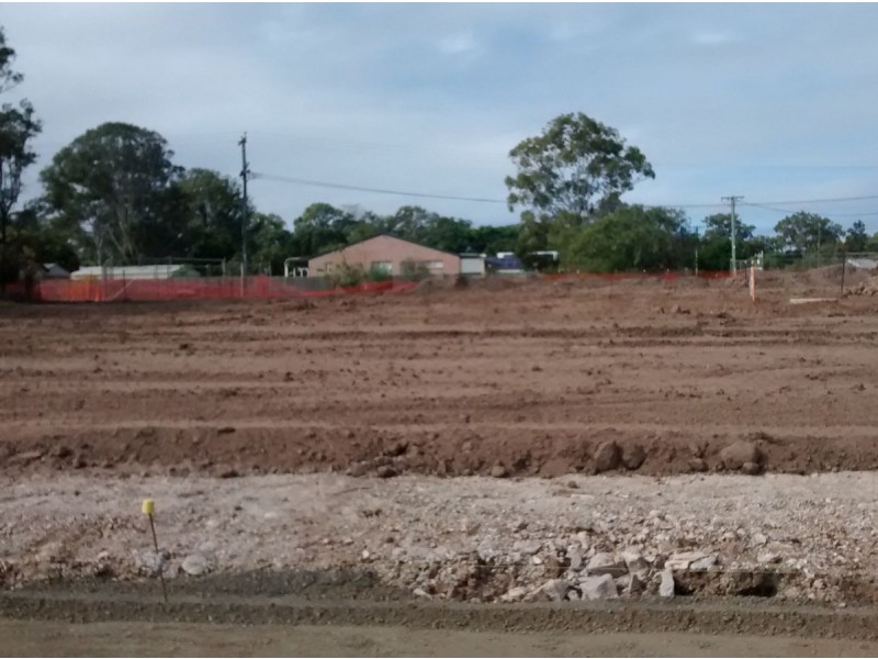 2 Murphy Street, Point Vernon QLD 4655