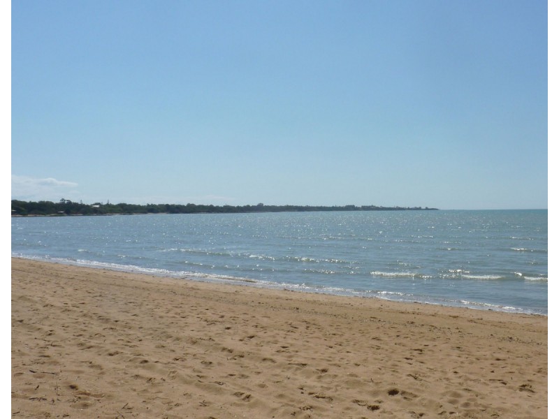 2 Murphy Street, Point Vernon QLD 4655