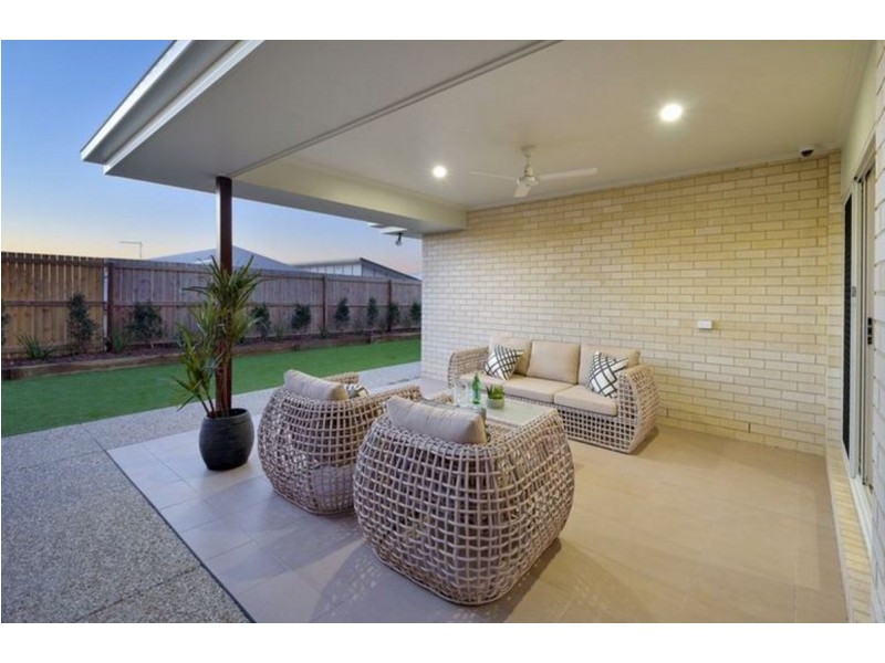 Point Vernon QLD 4655