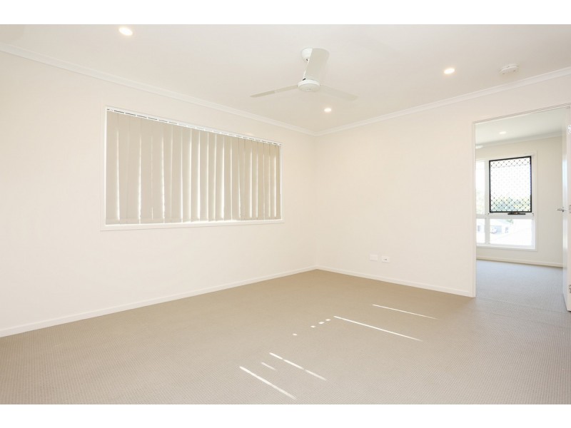 L 1009 Ceylon, Griffin QLD 4503