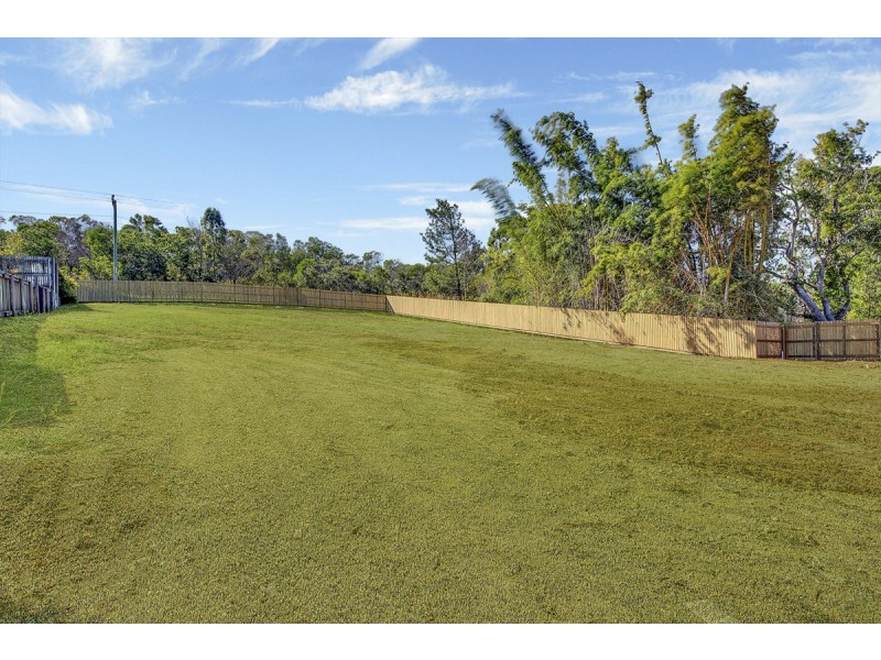 4 lakeside Drive, Yeppoon QLD 4703