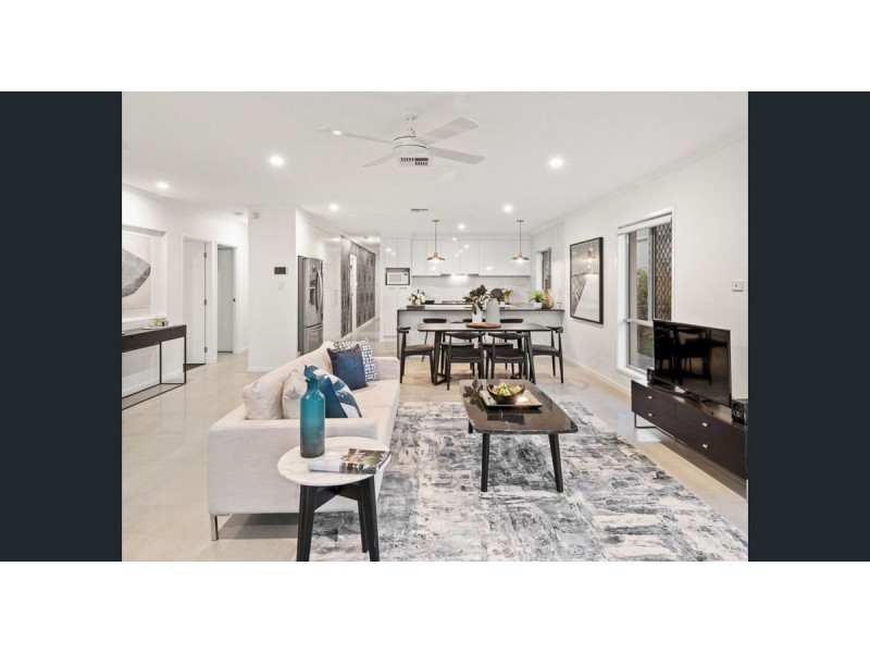 4 lakeside Drive, Yeppoon QLD 4703