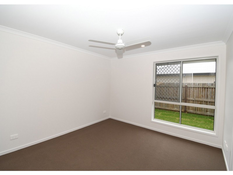 Point Vernon QLD 4655
