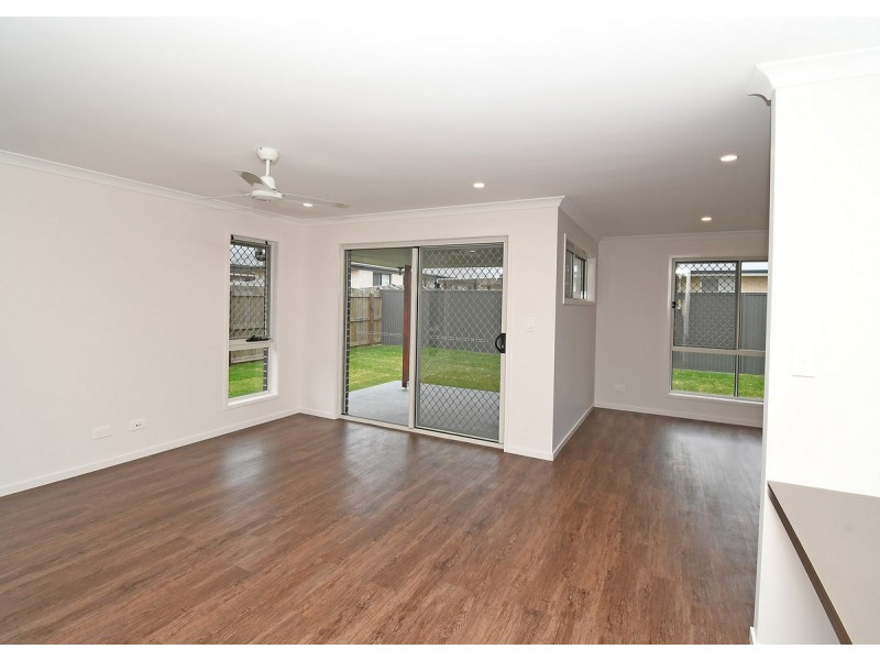 Point Vernon QLD 4655