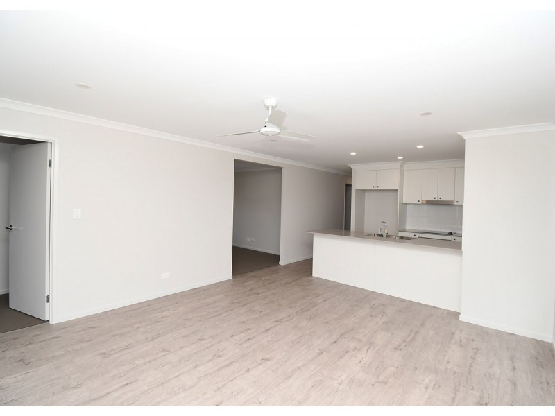 Point Vernon QLD 4655