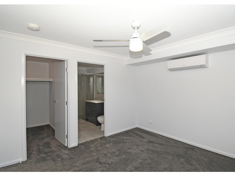 Point Vernon QLD 4655