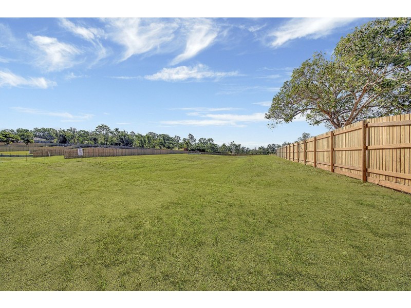 9 lakeside Drive, Taroomball QLD 4703