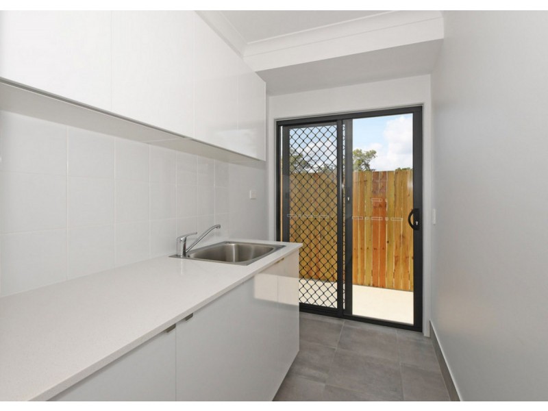 Point Vernon QLD 4655