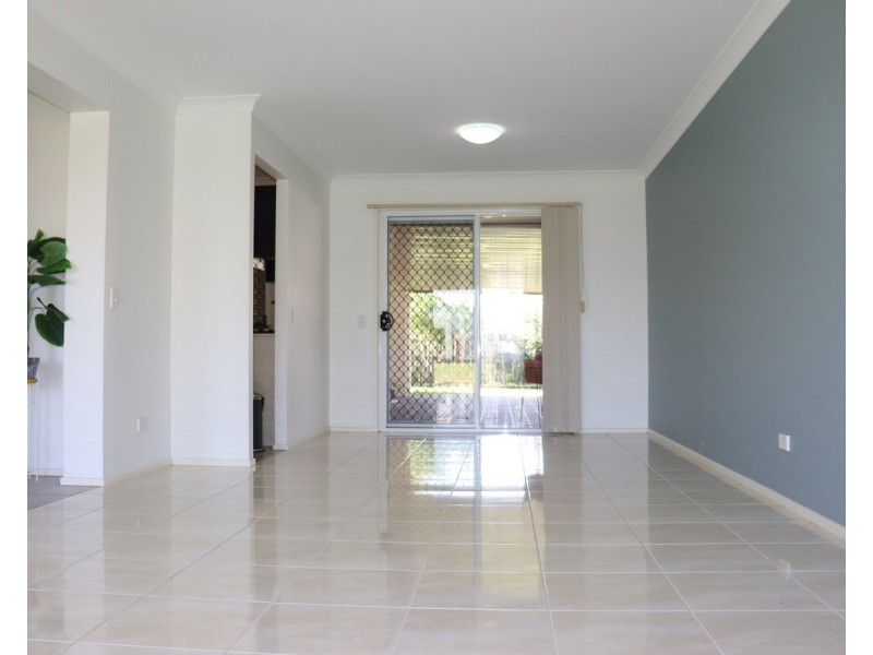 12 Captain Cook Street, Urraween QLD 4655