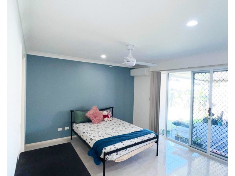 12 Captain Cook Street, Urraween QLD 4655
