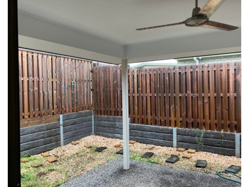 1/1 Broadwater Road, Morayfield QLD 4506