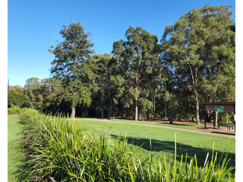 1/1 Broadwater Road, Morayfield QLD 4506