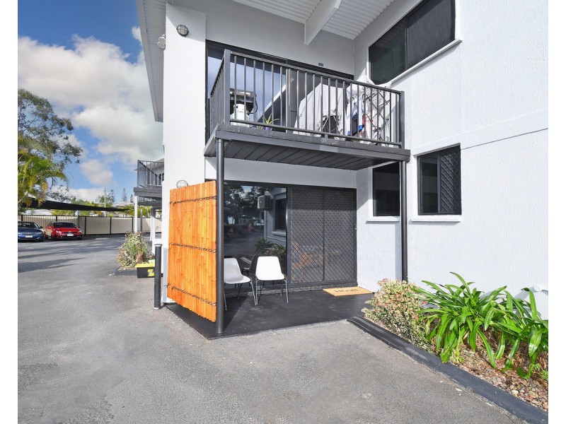 494 Esplanade, Torquay QLD 4655