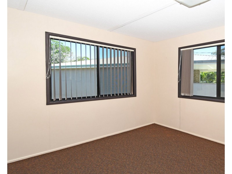 494 Esplanade, Torquay QLD 4655