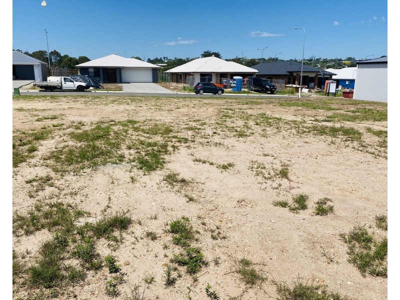 115 Canecutter Court, Kawungan QLD 4655