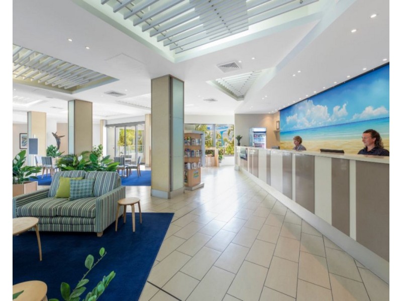 8/569 Esplanade, Urangan QLD 4655
