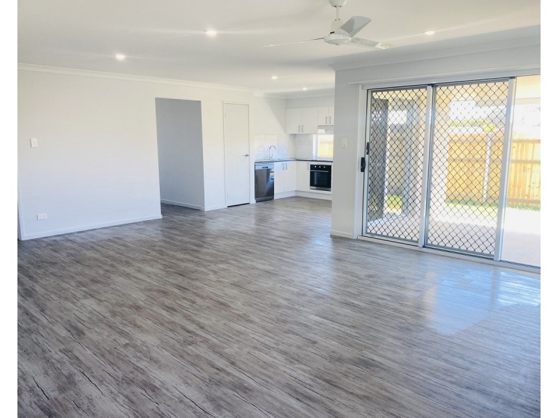 Point Vernon QLD 4655