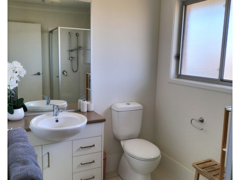 19 Atherton Road, Urraween QLD 4655