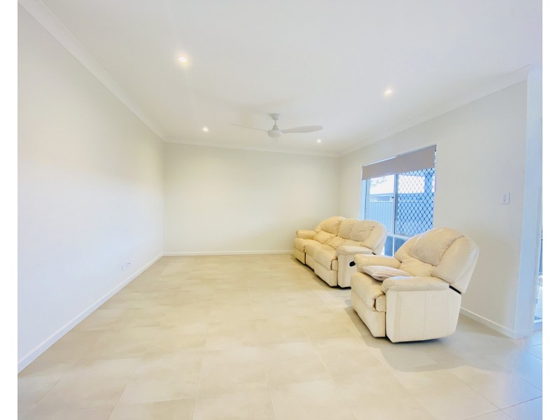 87 Pantlins Lane, Urraween QLD 4655