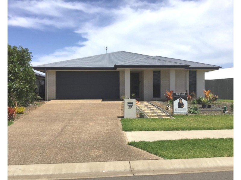 29 O’Connell Parade, Urraween QLD 4655