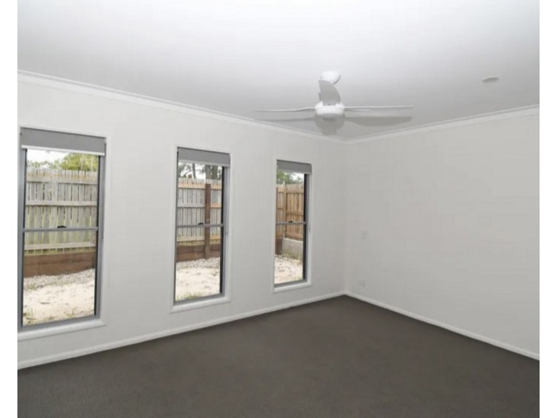 7/12 Honiton, Torquay QLD 4655