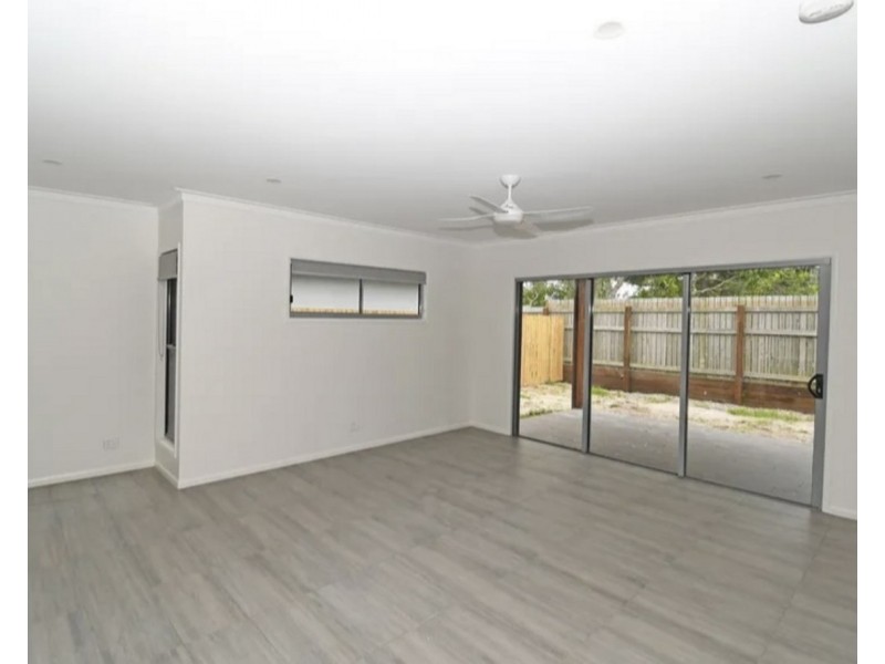 7/12 Honiton, Torquay QLD 4655