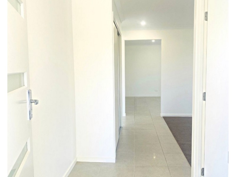 124 Murphy Street, Point Vernon QLD 4655