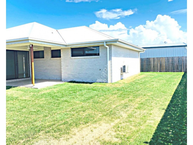 124 Murphy Street, Point Vernon QLD 4655