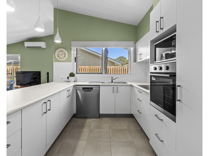 144/2-20 Island View Drive, Urangan QLD 4655