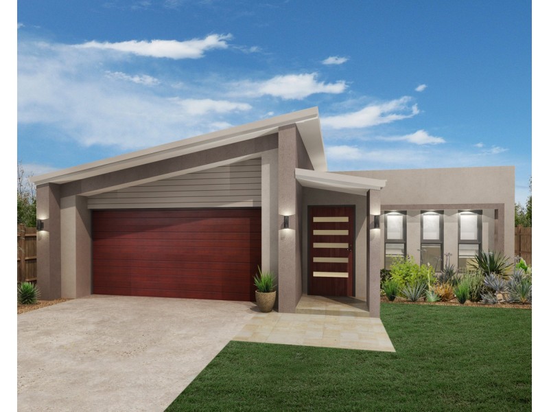 38 New Road, Booral QLD 4655