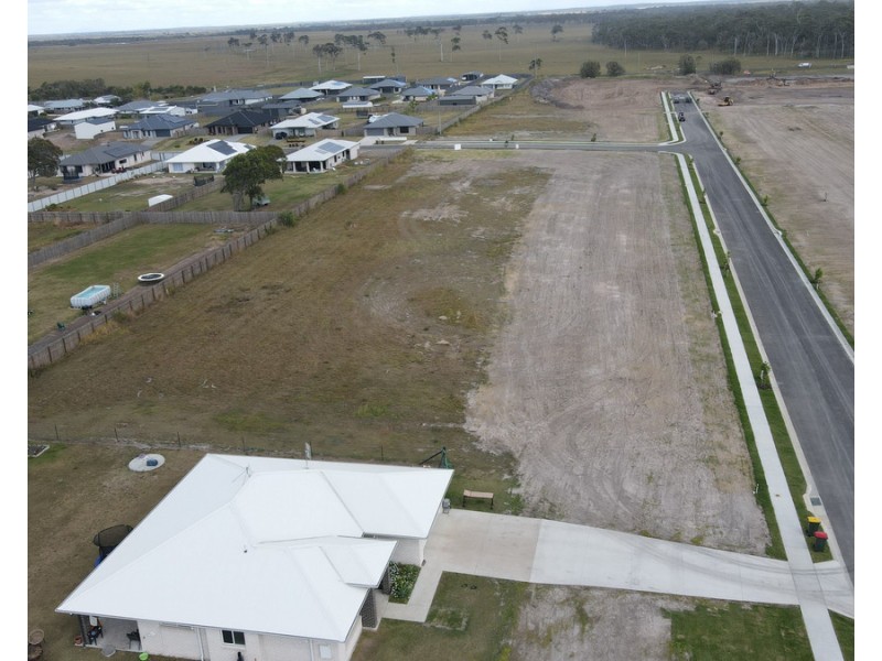 34 Humpback Circuit, Booral QLD 4655