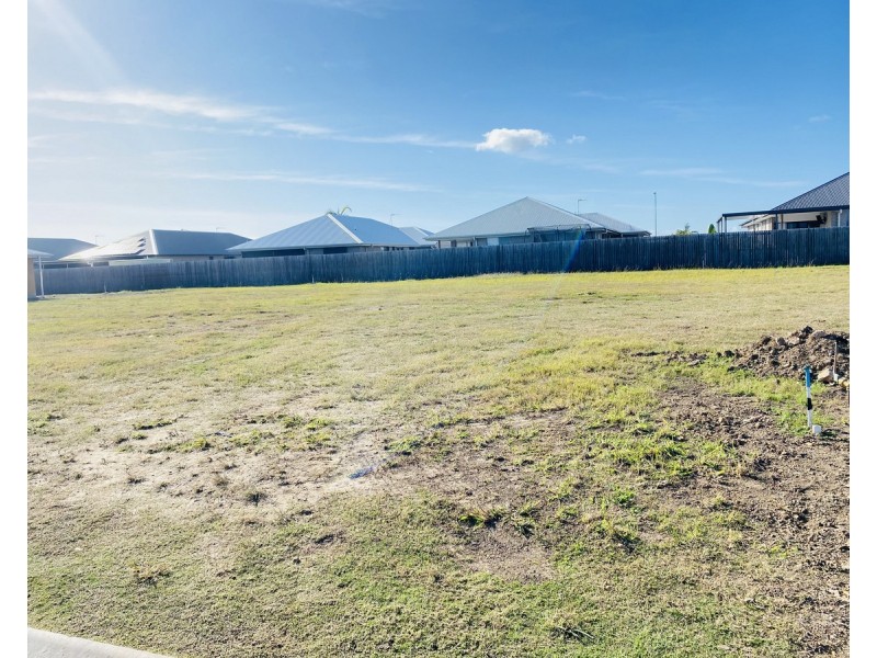78 Frederick Circuit, Eli Waters QLD 4655